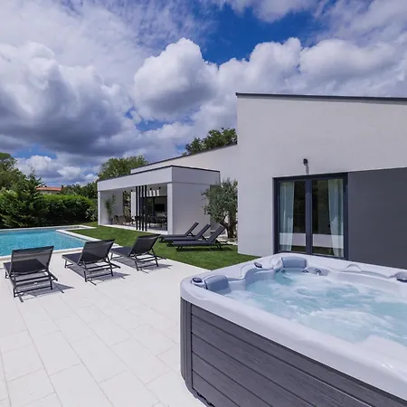 Valla By Interhome
