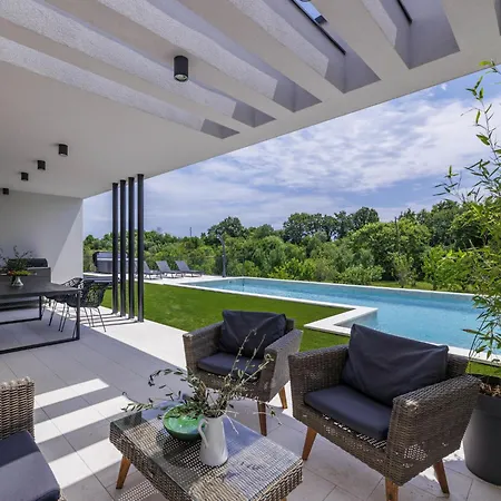 Valla By Interhome